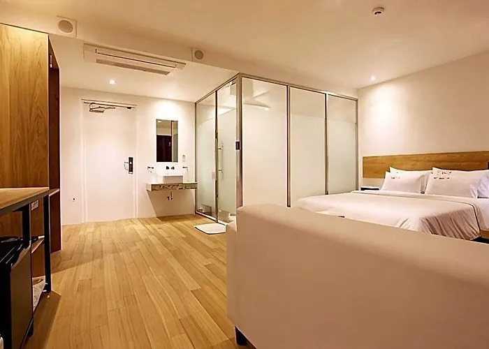 La 3*